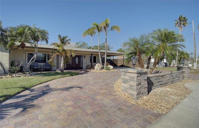 707 PRUITT DRIVE, Madeira Beach, FL 33708