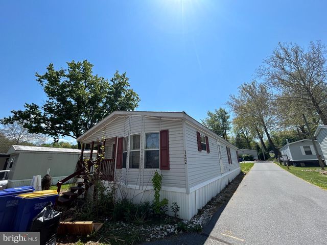 132 VIRGINIA BEACH AVE, Carlisle, PA 17015