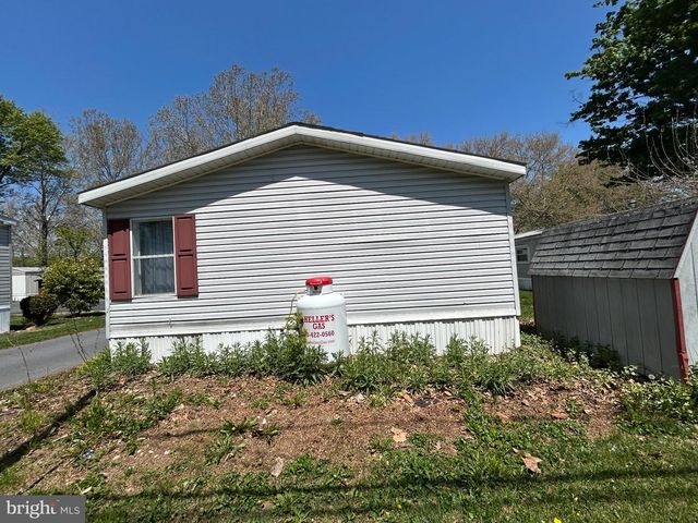 132 VIRGINIA BEACH AVE, Carlisle, PA 17015