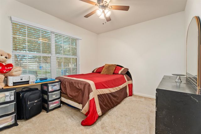 818 Marigold Road, Baytown, TX 77521