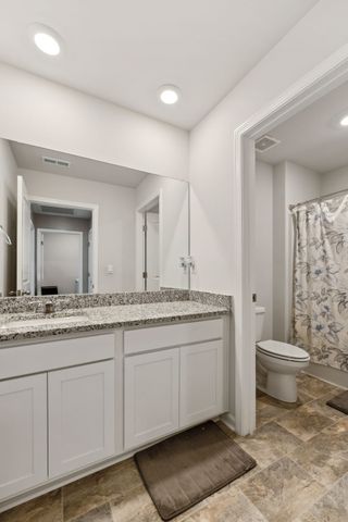 866 Long Leaf Rd, Lebanon, TN 37087