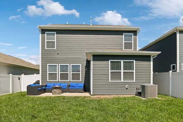 866 Long Leaf Rd, Lebanon, TN 37087