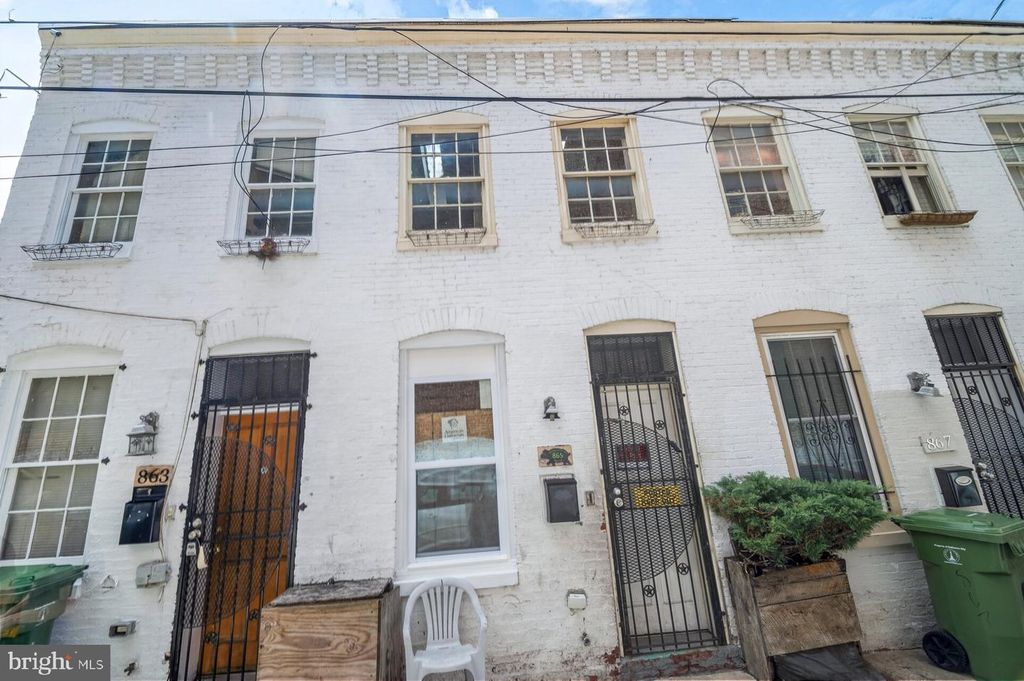 865 REINHART ST, Baltimore, MD 21230