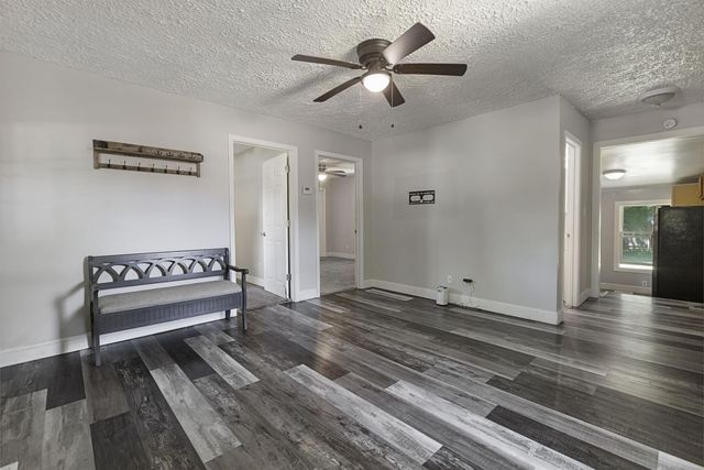 313 Elizabeth Street, Buchanan Twp, MI 49107
