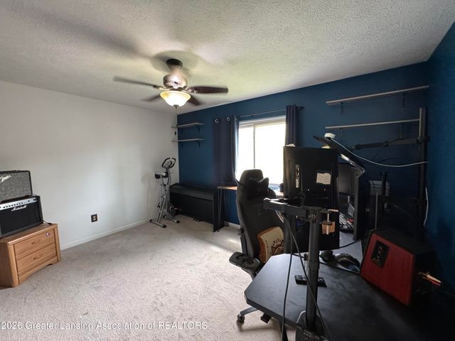4019 Chickory Lane, Lansing, MI 48910
