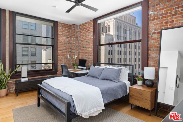 460 S Spring Street 916, Los Angeles, CA 90013