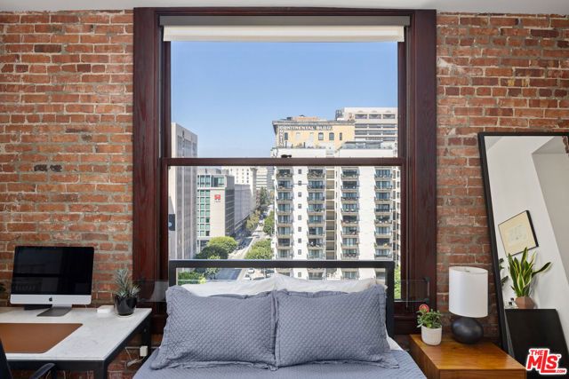 460 S Spring Street 916, Los Angeles, CA 90013