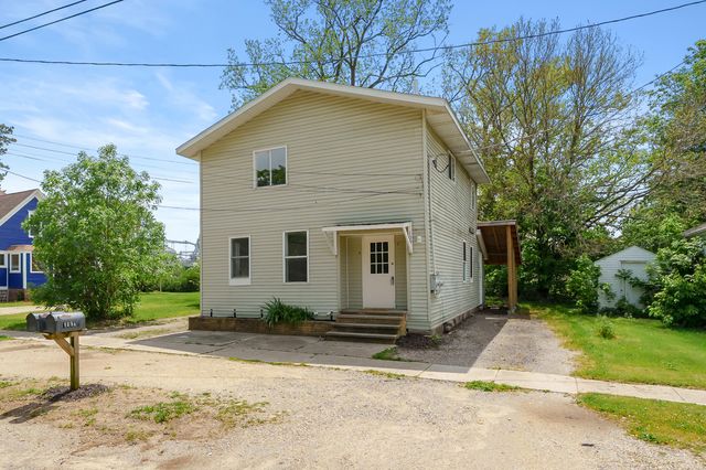 105 N George Street, Decatur, MI 49045