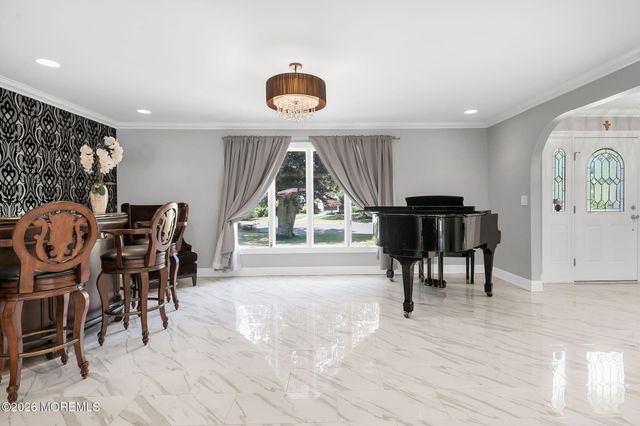 30 Muncy Drive, West Long Branch, NJ 07764