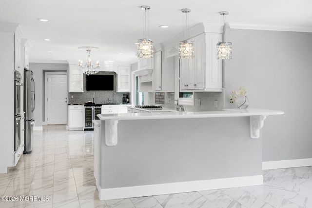 30 Muncy Drive, West Long Branch, NJ 07764