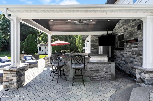 30 Muncy Drive, West Long Branch, NJ 07764