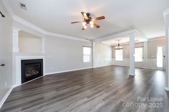 4811 Sunburst Lane, Charlotte, NC 28213