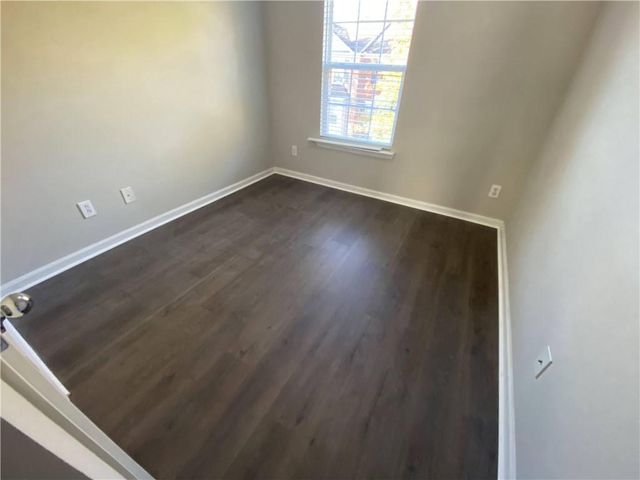 2214 Landing Walk Drive, Duluth, GA 30097