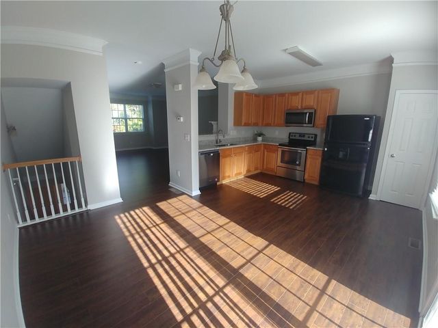 2214 Landing Walk Drive, Duluth, GA 30097