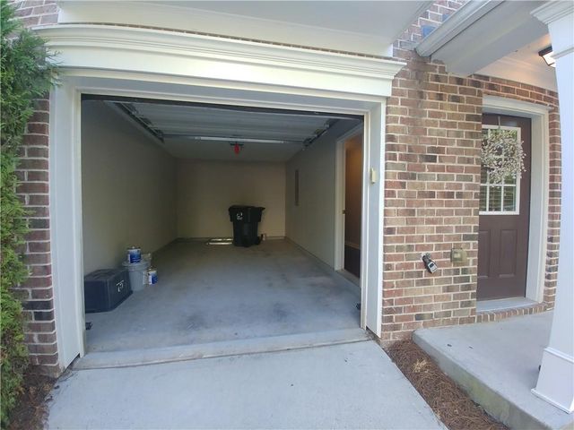 2214 Landing Walk Drive, Duluth, GA 30097