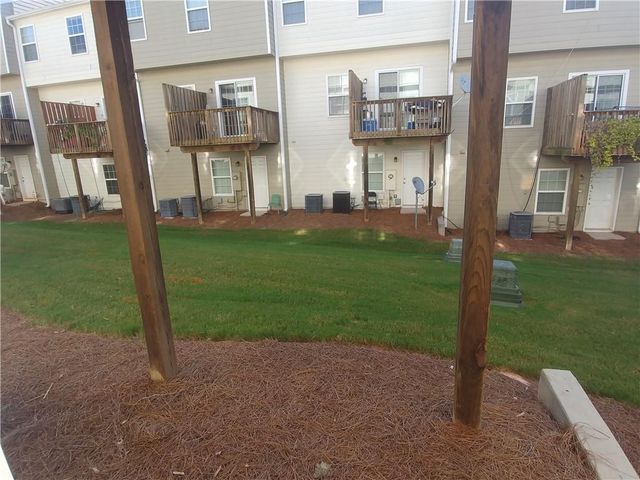 2214 Landing Walk Drive, Duluth, GA 30097