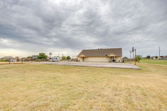 160 Blue Ridge Drive, Weatherford, TX 76088