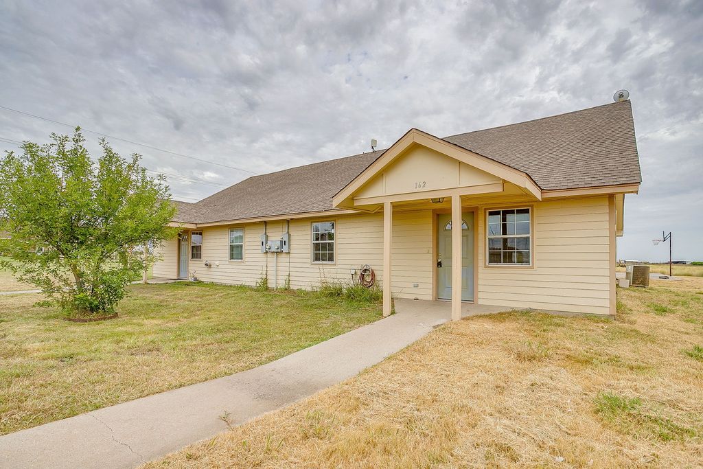 160 Blue Ridge Drive, Weatherford, TX 76088