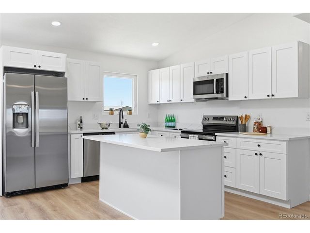 774 S Watermelon Dr, Pueblo West, CO 81007