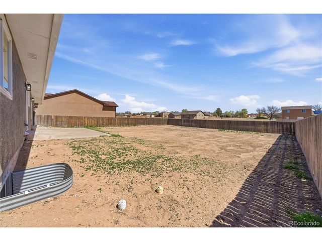 774 S Watermelon Dr, Pueblo West, CO 81007