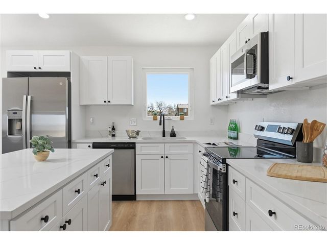 774 S Watermelon Dr, Pueblo West, CO 81007
