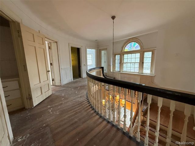 1818 Iroquois Street, Detroit, MI 48214