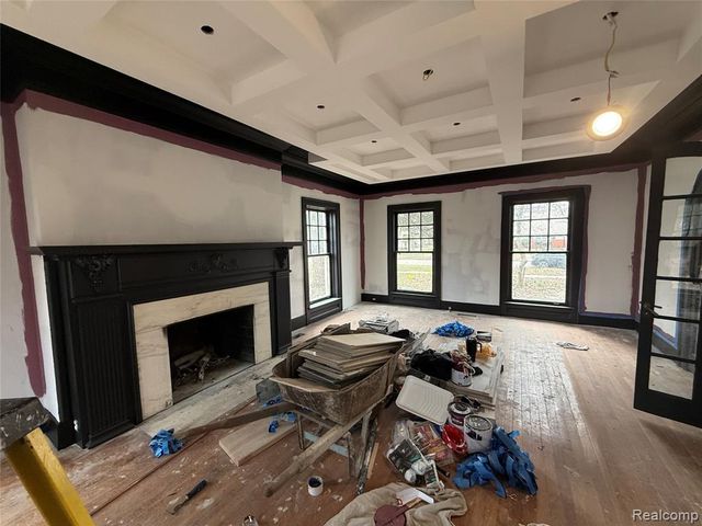 1818 Iroquois Street, Detroit, MI 48214