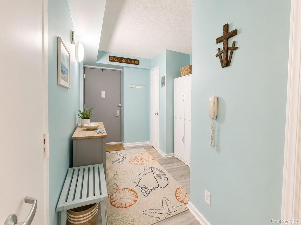 260 Beach 81st Street 4E, Rockaway Beach, NY 11693 — photo 2