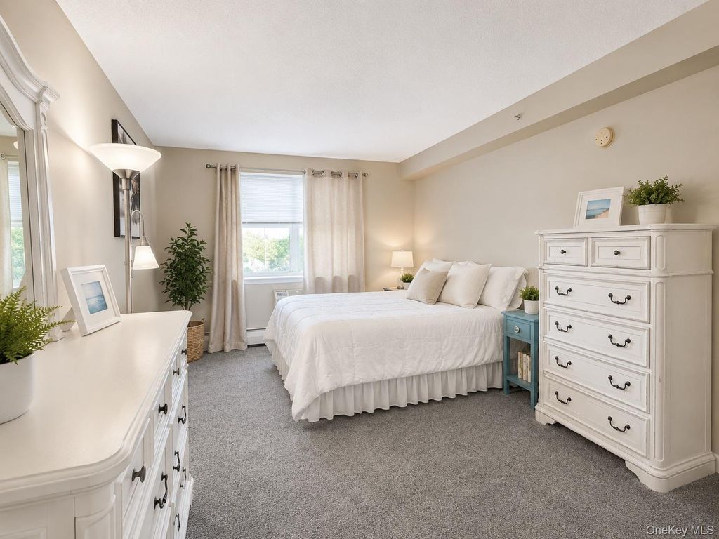260 Beach 81st Street 4E, Rockaway Beach, NY 11693 — photo 5