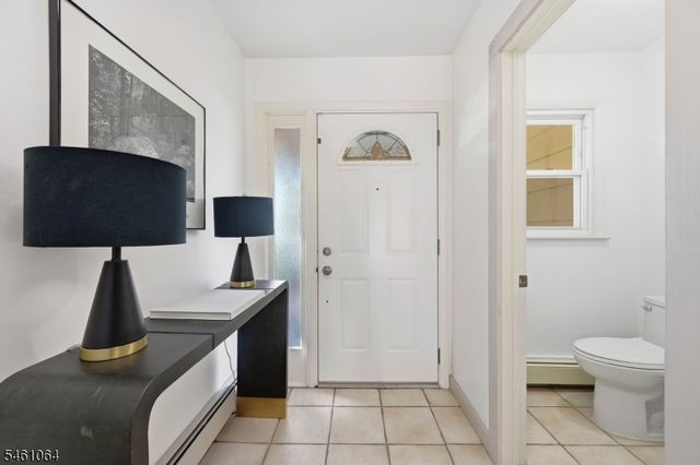 1 Carey Ct, Montclair Twp., NJ 07042