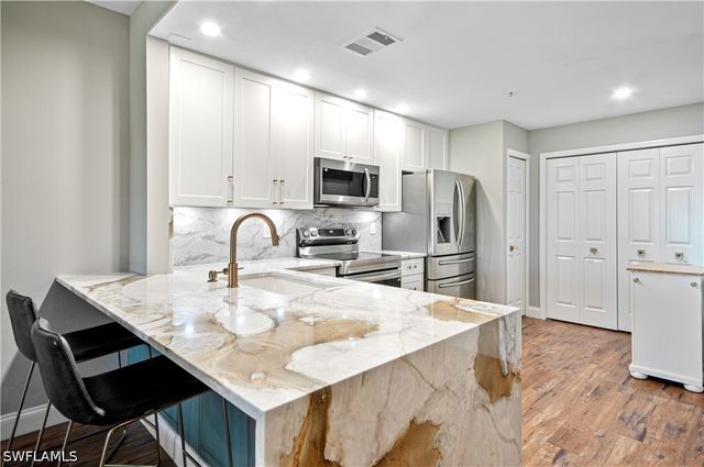 28060 Cavendish CT 2505, Bonita Springs, FL 34135