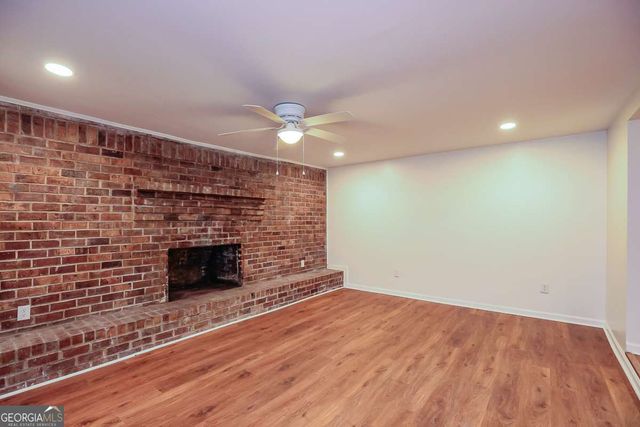 288 Isle Of Wight Road, Midway, GA 31320