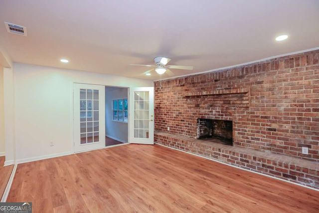 288 Isle Of Wight Road, Midway, GA 31320