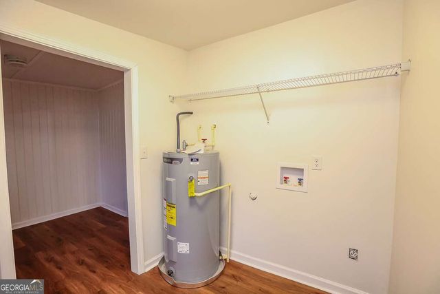 288 Isle Of Wight Road, Midway, GA 31320