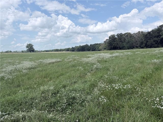 9851 N Hwy 43, Maysville, AR 72747