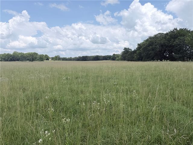 9851 N Hwy 43, Maysville, AR 72747