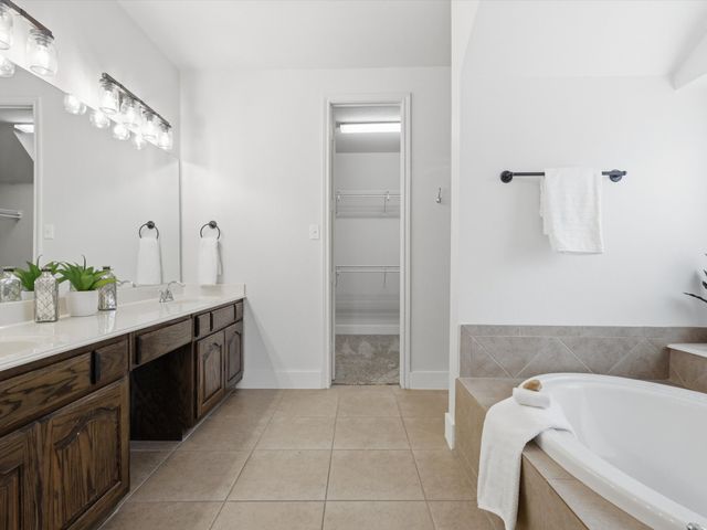 1330 Lake Trail Court, Wylie, TX 75098