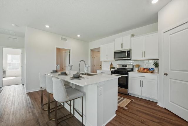 17746 Red Bird Street, Gardner, KS 66030