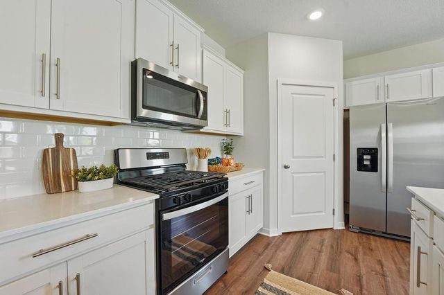 17746 Red Bird Street, Gardner, KS 66030