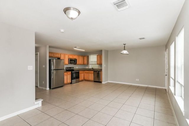 4906 N Cancun Drive, Houston, TX 77045