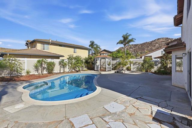 10260 Pinon Place, Lakeside, CA 92040