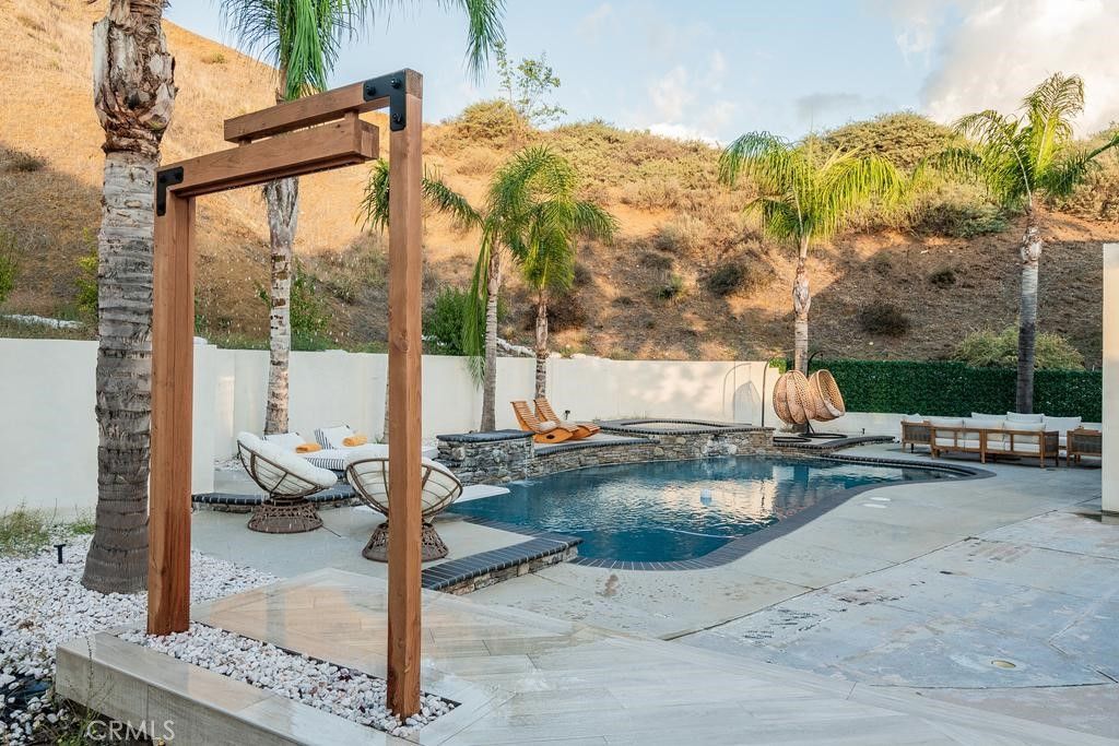 28491 Nicholas Circle, Saugus, CA 91350 — photo 4