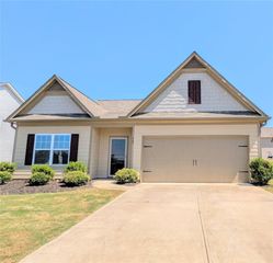 965 Walnut Creek Circle, Pendergrass, GA 30567