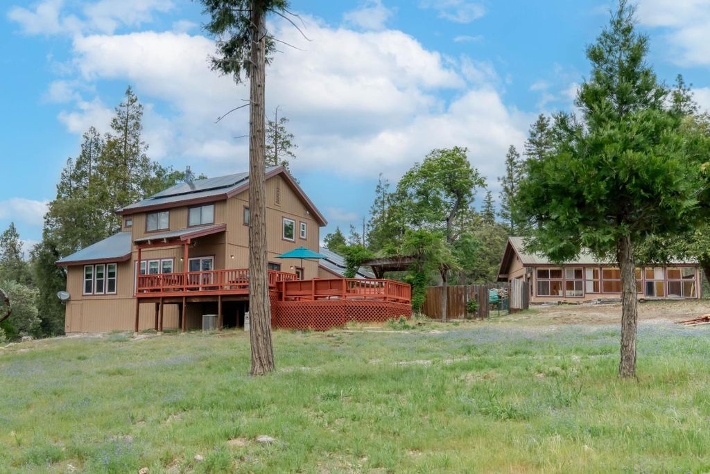 Image 2 of property listing at 42123 Auberry Road, Auberry, CA 93602
