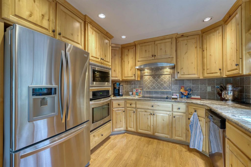 Image 26 of property listing at 42123 Auberry Road, Auberry, CA 93602