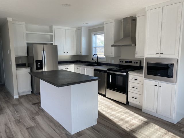 1710 Gamaliel Rd, Red Boiling Springs, TN 37150