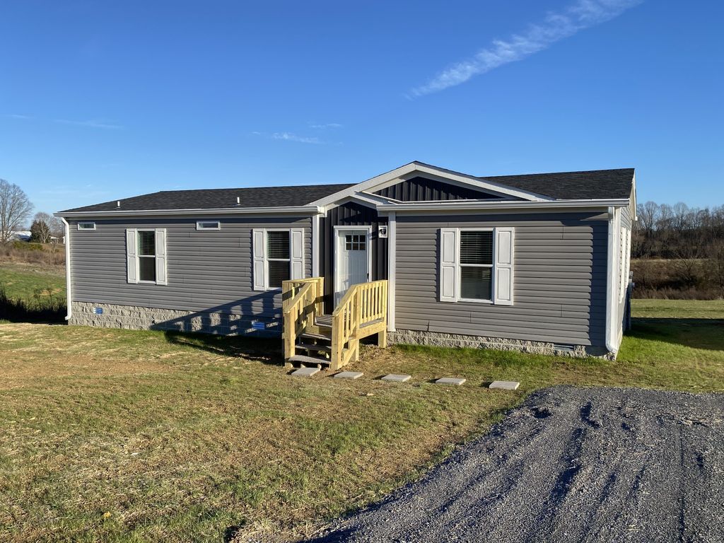 1710 Gamaliel Rd, Red Boiling Springs, TN 37150