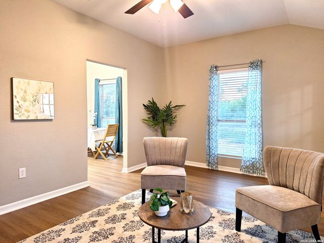 4904 Blackhill, Floresville, TX 78114