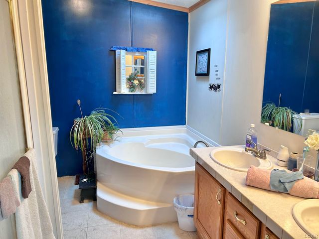 141 Smoky Hill River Court, Adrian, MI 49221