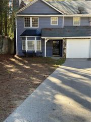 4429 Coopers Creek SE Drive, Smyrna, GA 30082